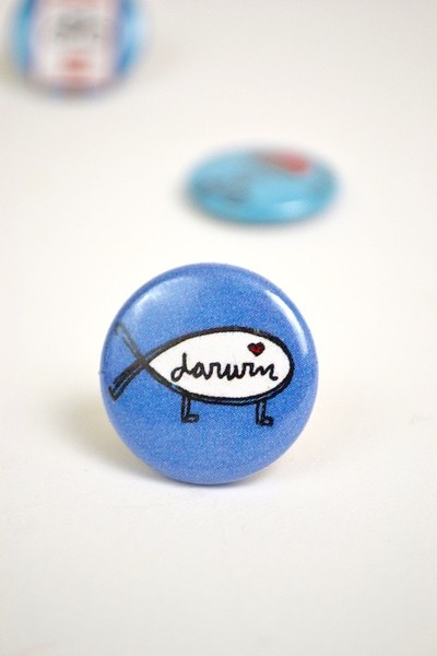 Button Darwin