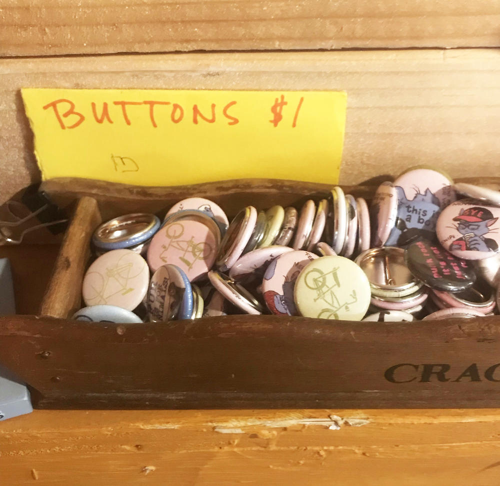 50 Assorted Buttons!