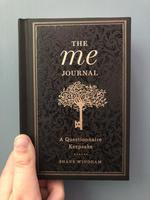 Me Journal, The: A Questionnaire Keepsake