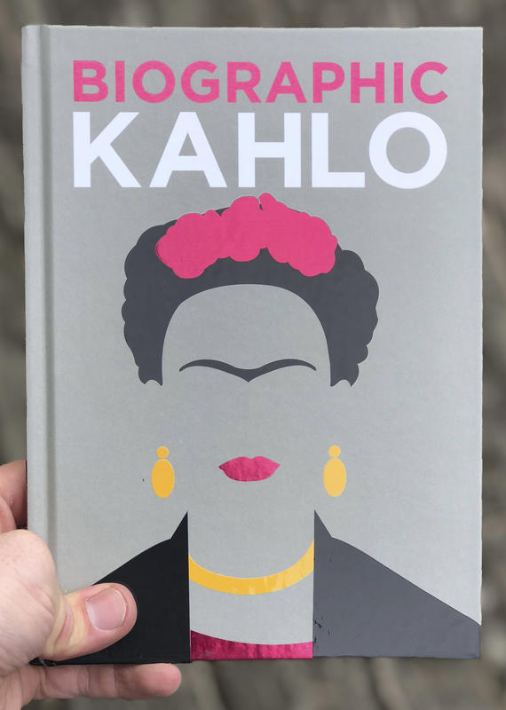 An outline of Kahlo, highlighting her jewelry, lips, and eyebrows.