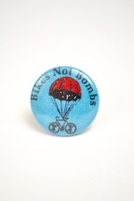 Pin #003: Bikes Not Bombs